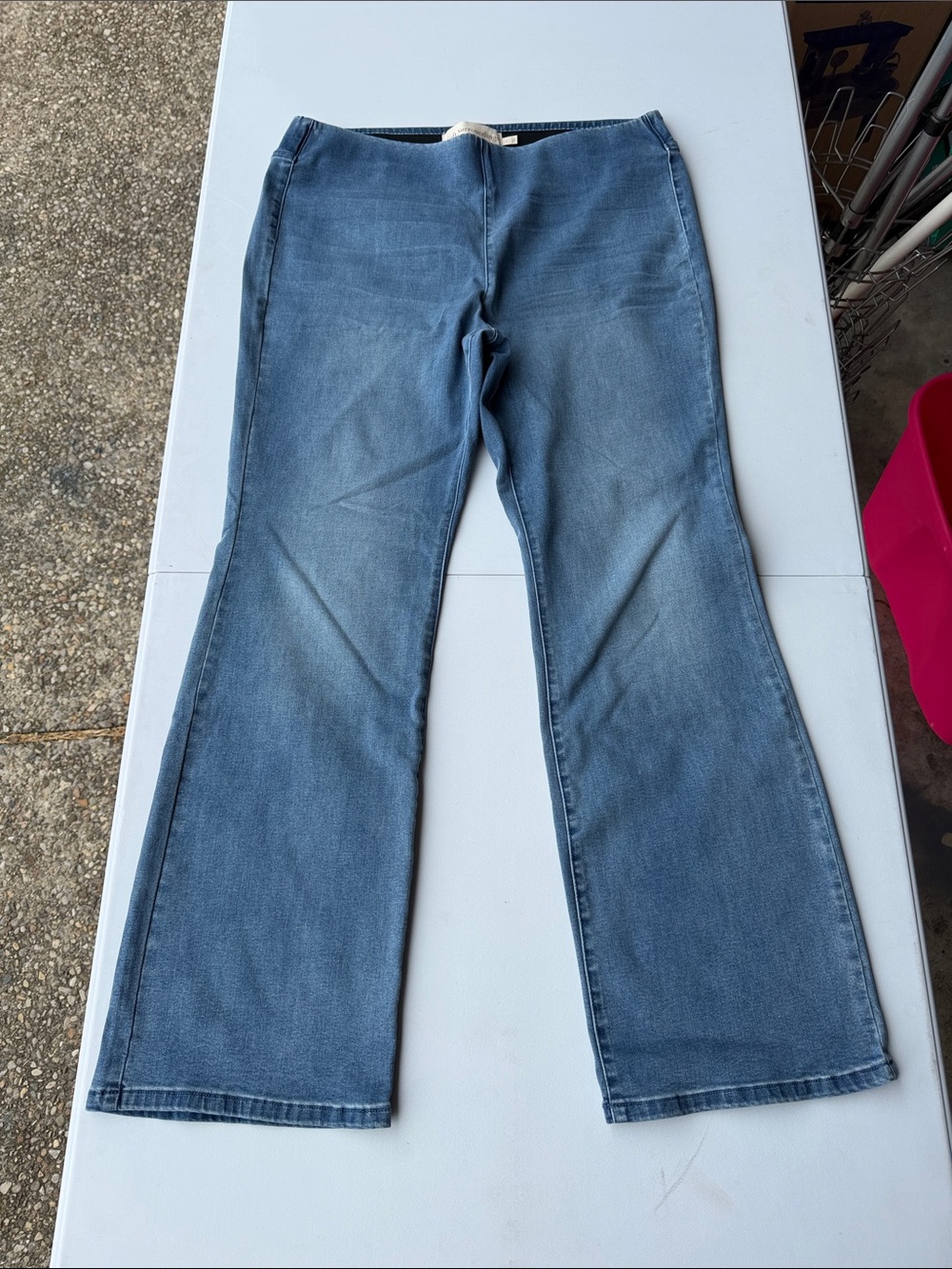 Soft Surroundings Blue Flare Pull On Jeans